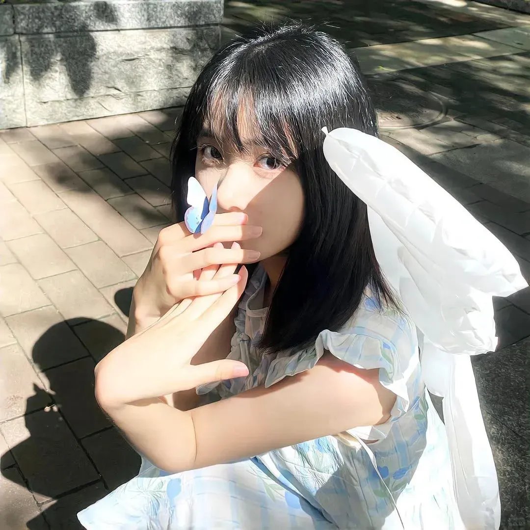 雨中的女人