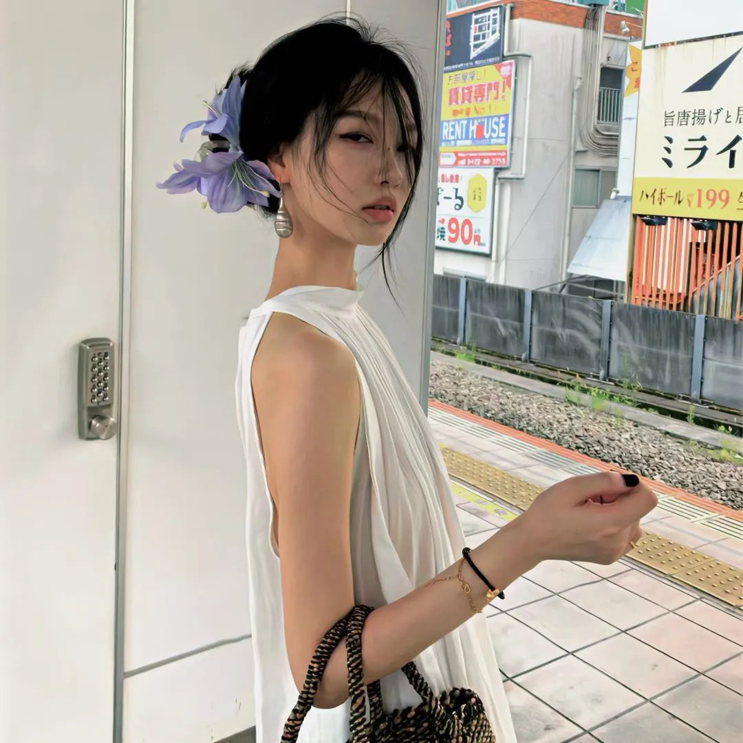 仙人坝的红衣兜